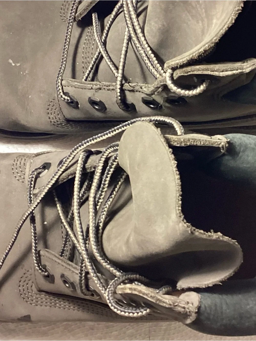 Timberland boots Grey size 9.5 shows marks wear tear bottoms barely used